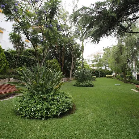 Blue House In Guadalmina Baja, With A Large Terrace Overlooking The Golf Apartment *